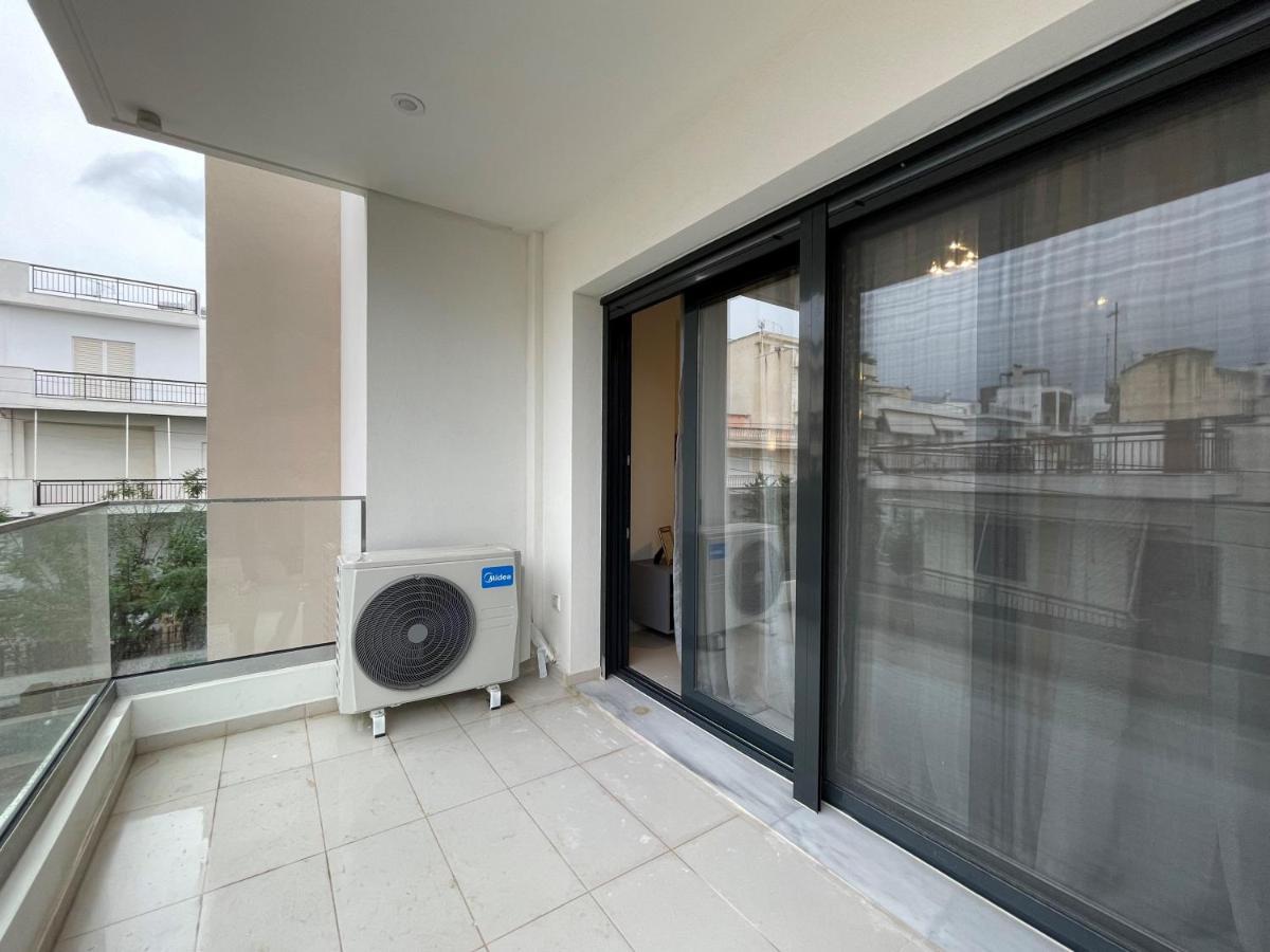 Gleaming Apartments Near Athens Metro Mall Экстерьер фото