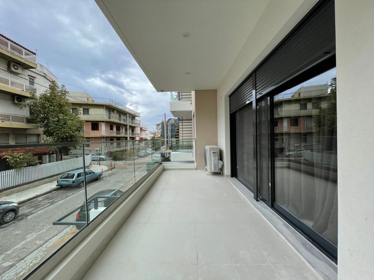 Gleaming Apartments Near Athens Metro Mall Экстерьер фото
