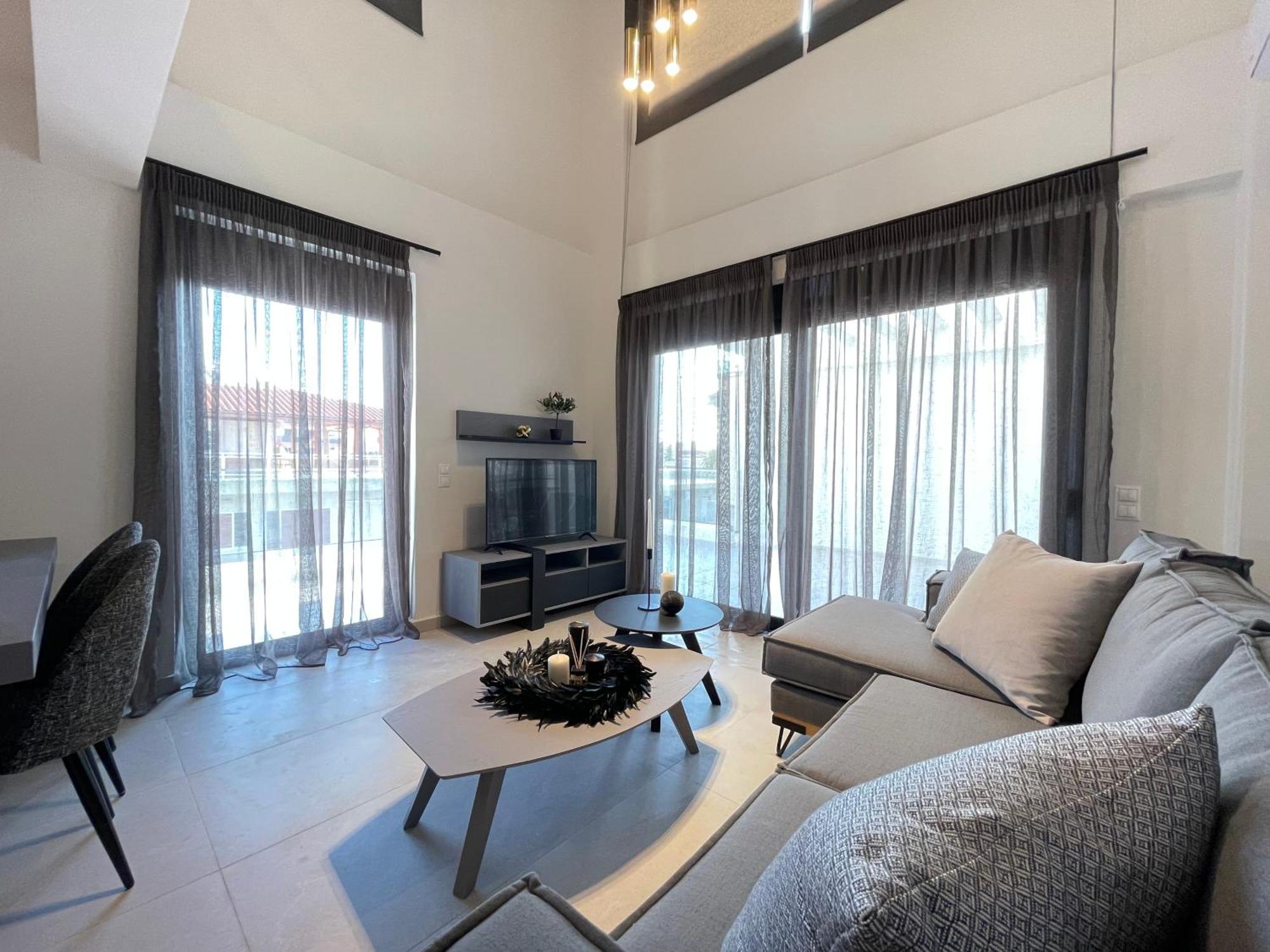 Gleaming Apartments Near Athens Metro Mall Экстерьер фото