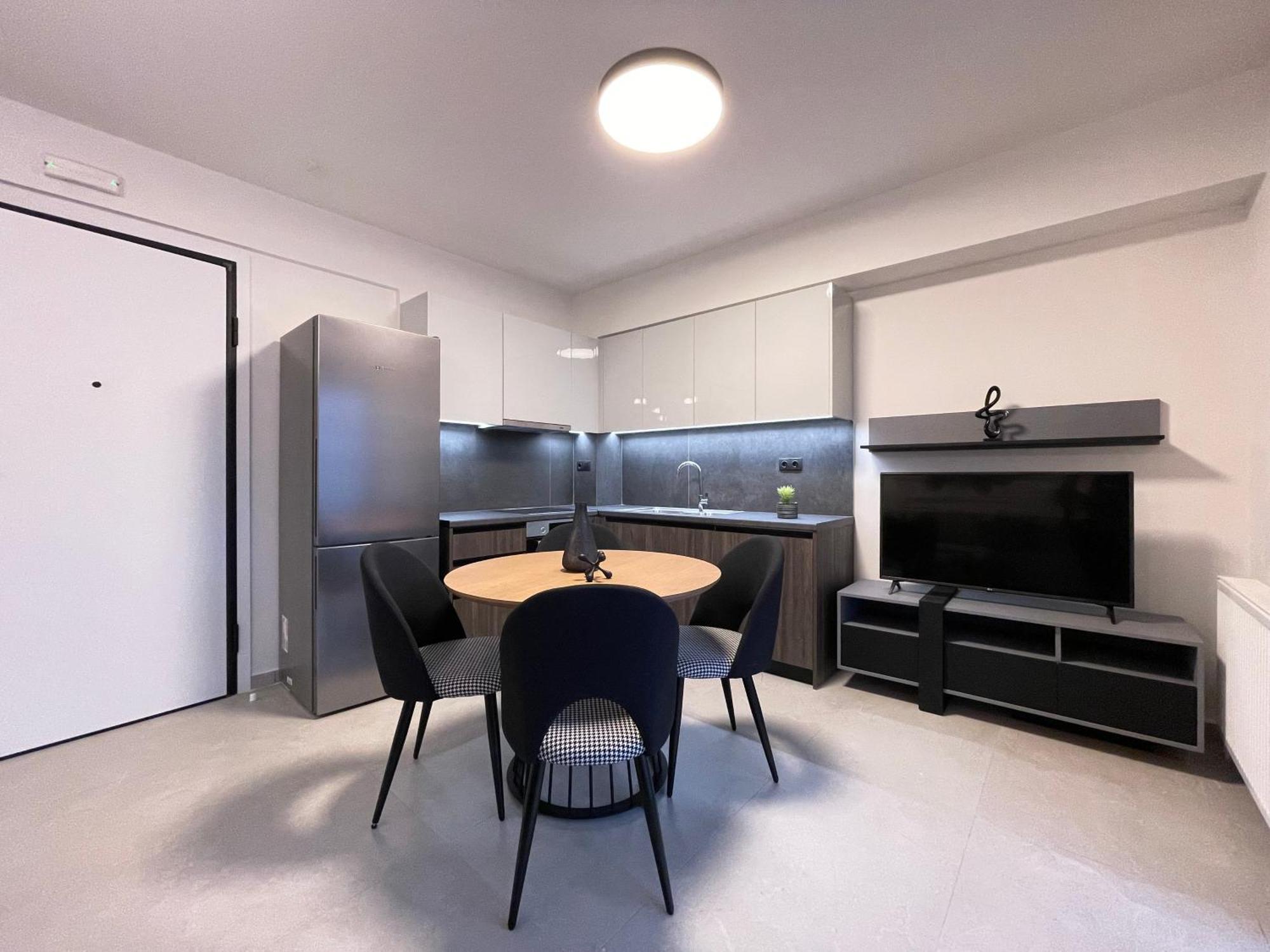 Gleaming Apartments Near Athens Metro Mall Экстерьер фото
